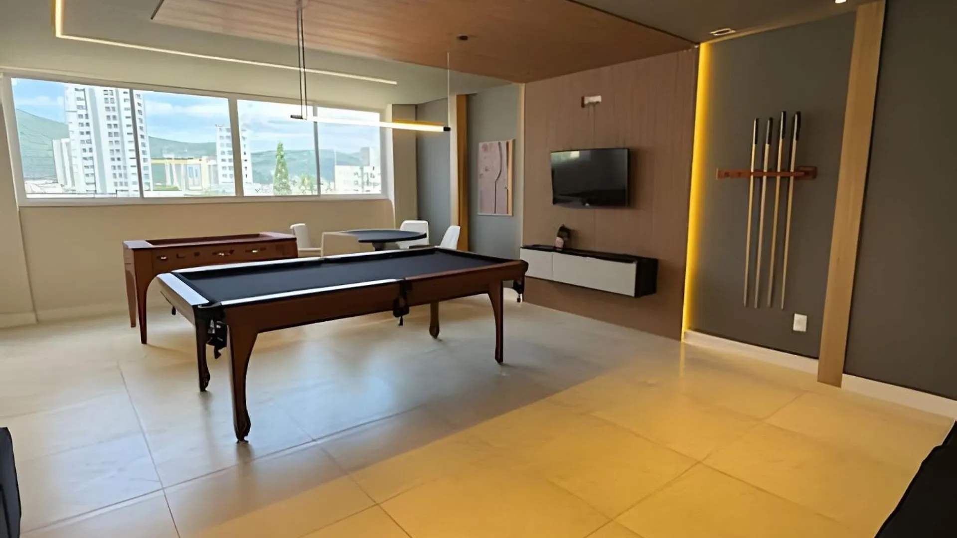Ferienwohnung Self Checkin 24H Ape Acolhedor Em Itajai Ar E Wifi 0*,  Brasilien