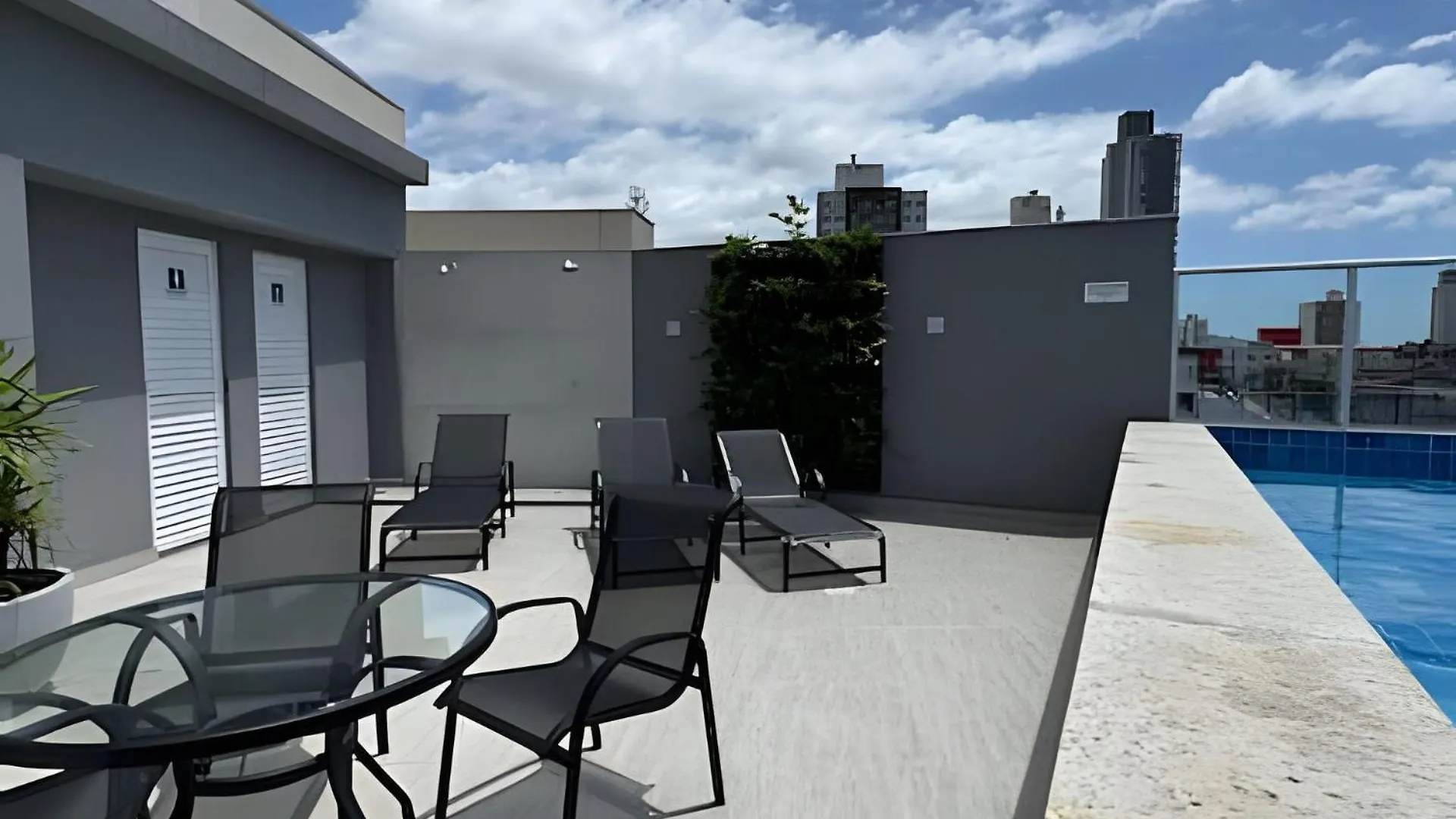 Ferienwohnung Self Checkin 24H Ape Acolhedor Em Itajai Ar E Wifi 0*,